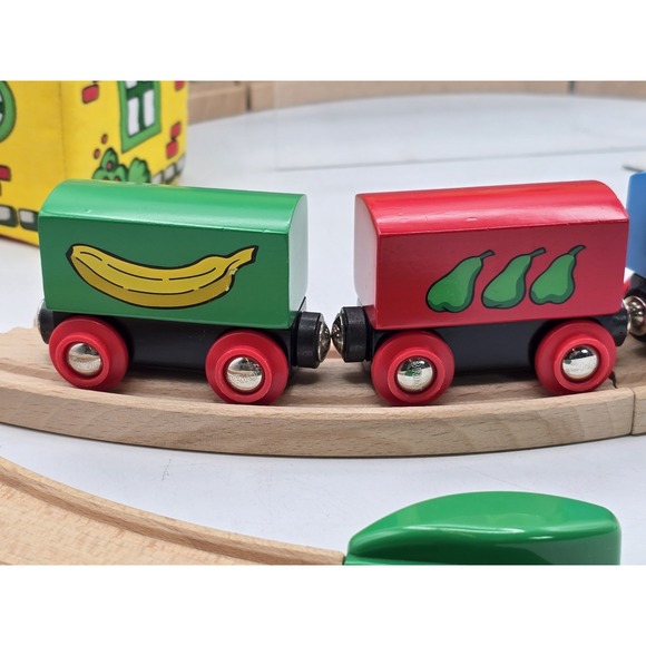 Brio 33700 My First Railway Set - EXCELLENT- With Inserts & Bags - SEE PICS - Picture 10 of 16